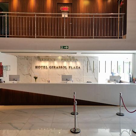 Hotel Girassol Plaza Палмас Екстериор снимка