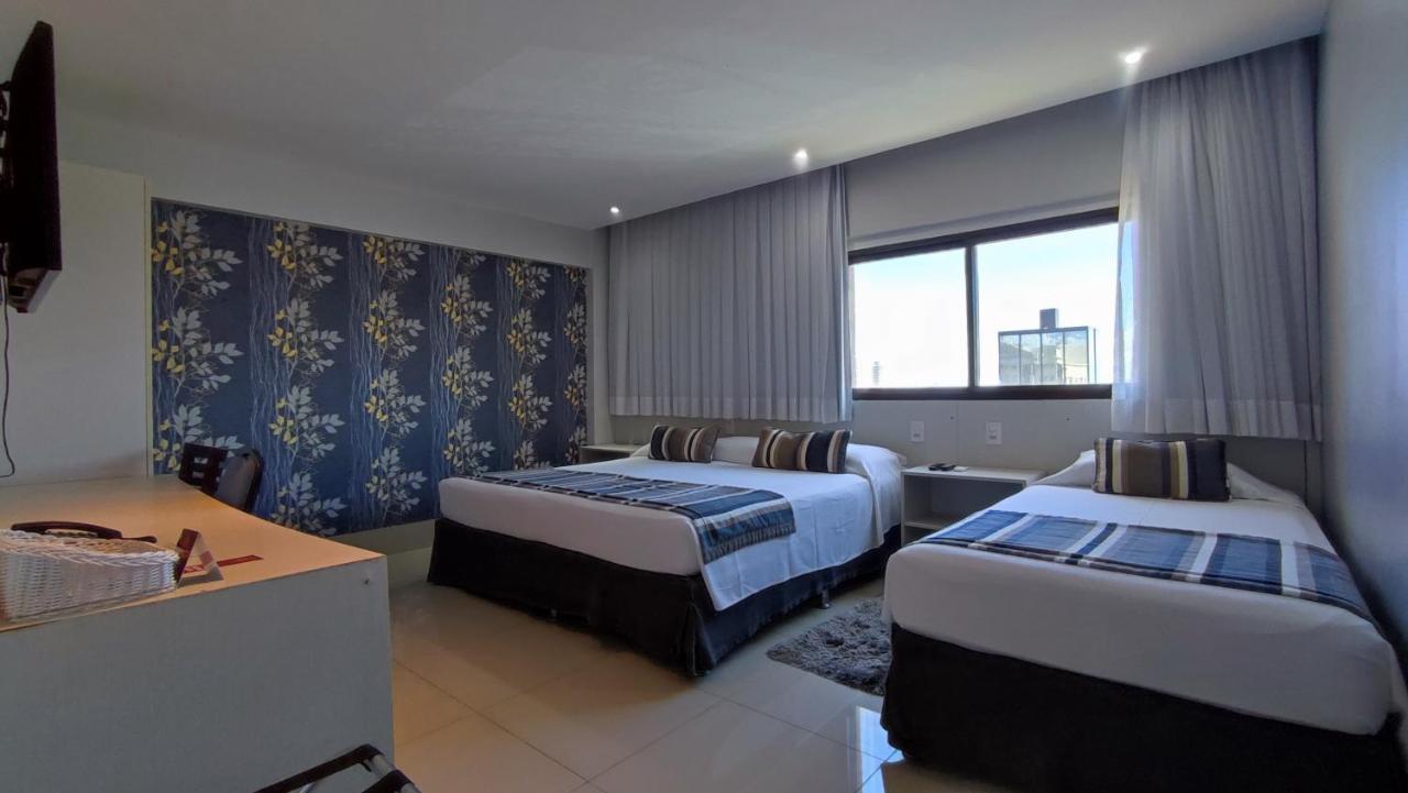 Hotel Girassol Plaza Палмас Екстериор снимка