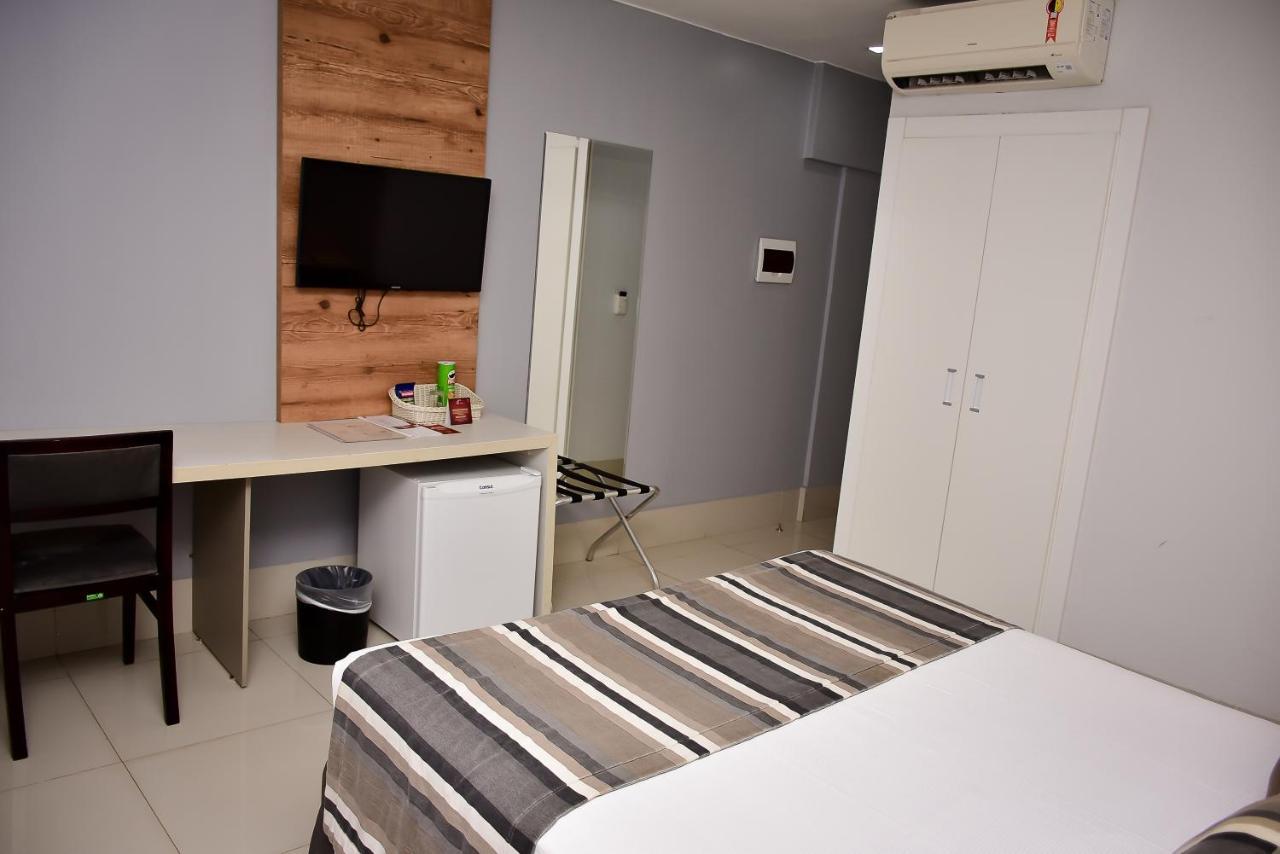 Hotel Girassol Plaza Палмас Екстериор снимка