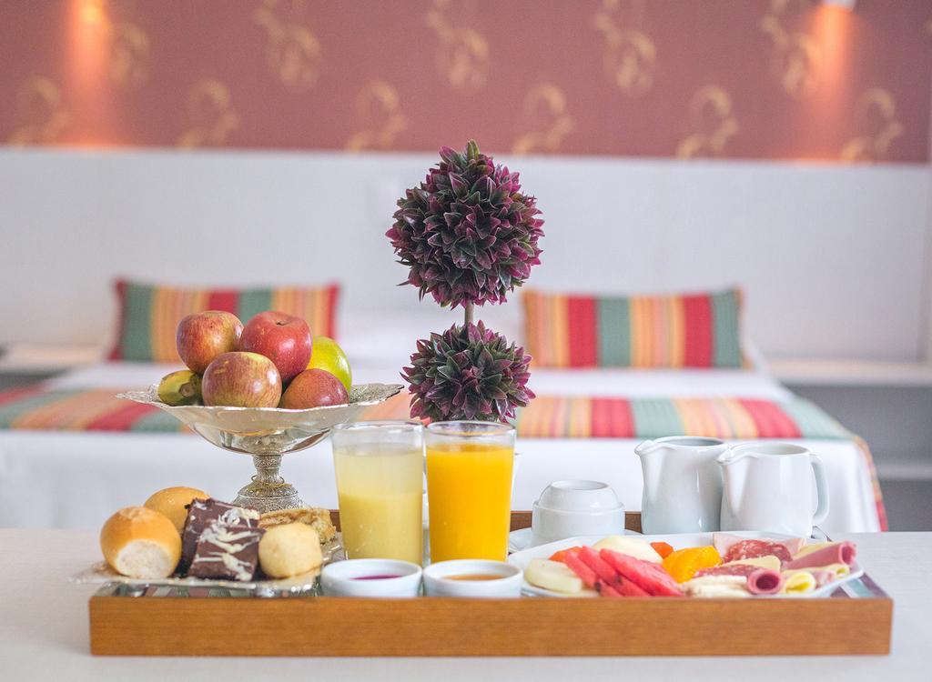 Hotel Girassol Plaza Палмас Екстериор снимка